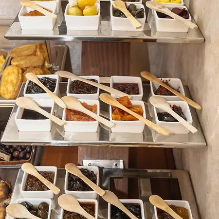 酒店 Grand G By Generalturist Group 4*